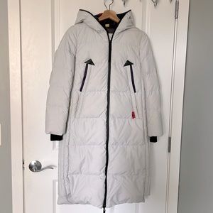 White down jacket